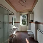 Room Bergamo ベルガモ
